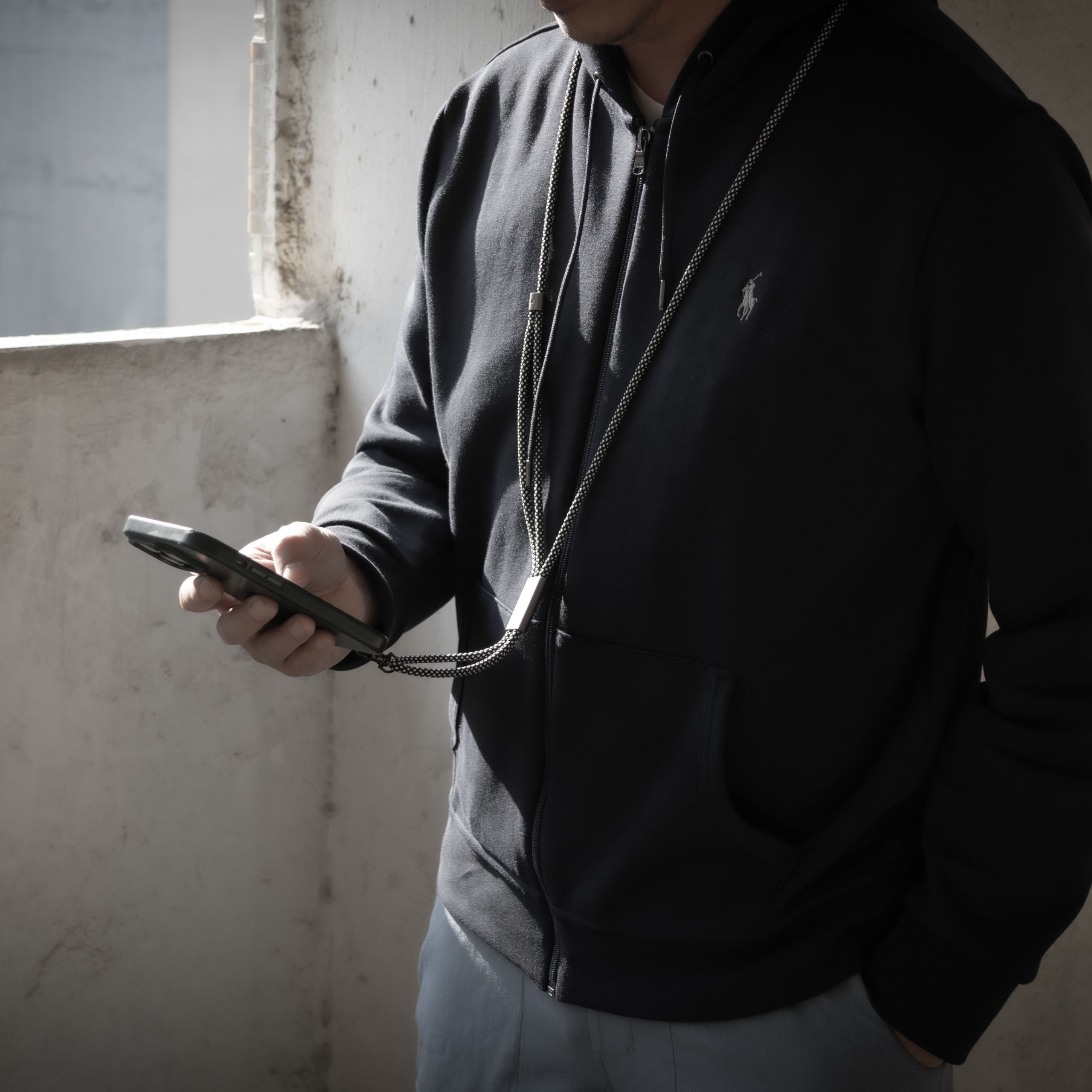 crossbody-strap-for-phone-ID-eco-friendly